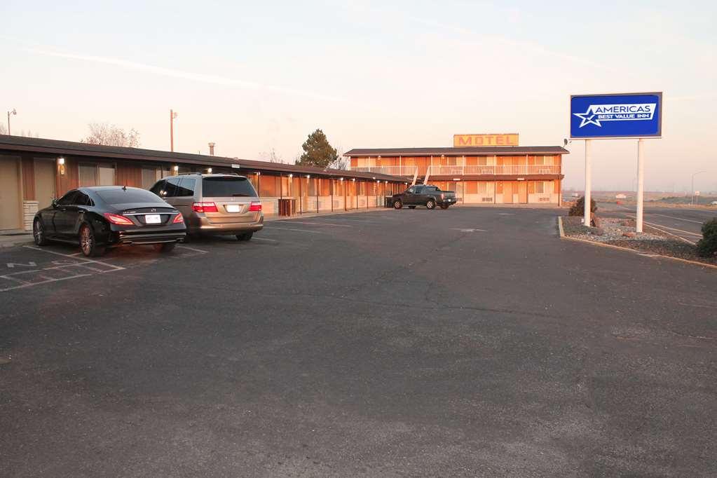 Riverview Motel Boardman Esterno foto